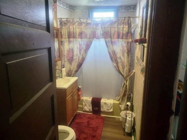 113 Bellevue St, Lowell MA 01851-2660 exterior