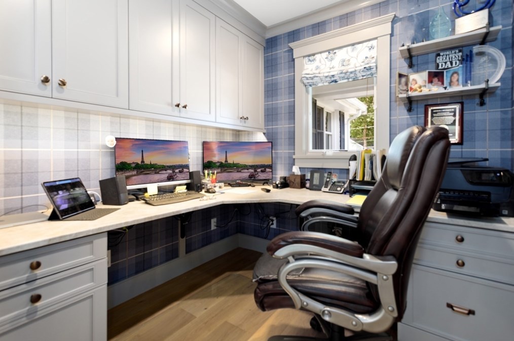 116 Locksley Rd, Lynnfield MA 01940-1414 exterior