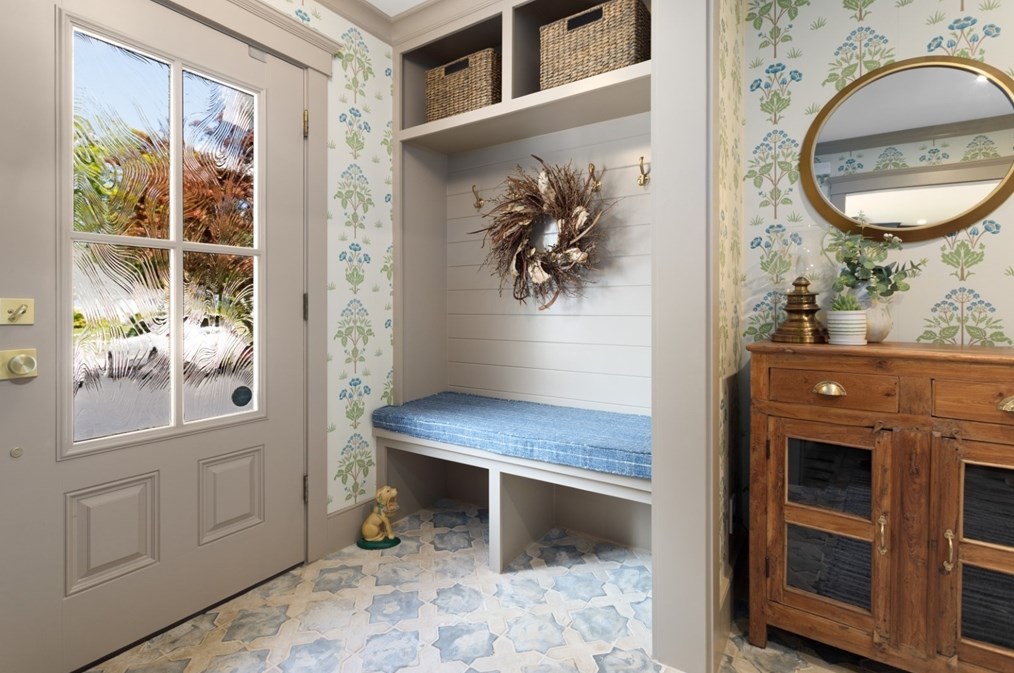 116 Locksley Rd, Lynnfield MA 01940-1414 exterior