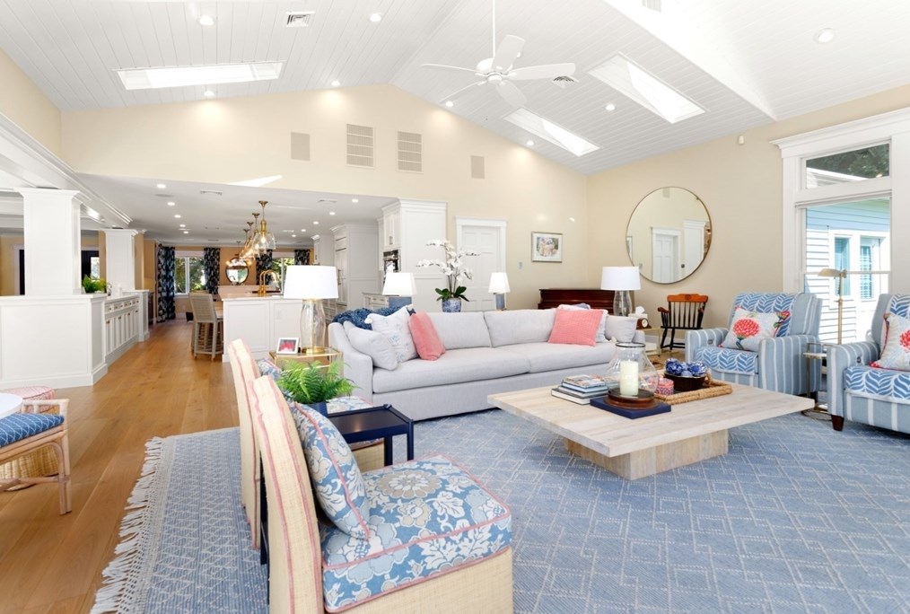 116 Locksley Rd, Lynnfield MA 01940-1414 exterior