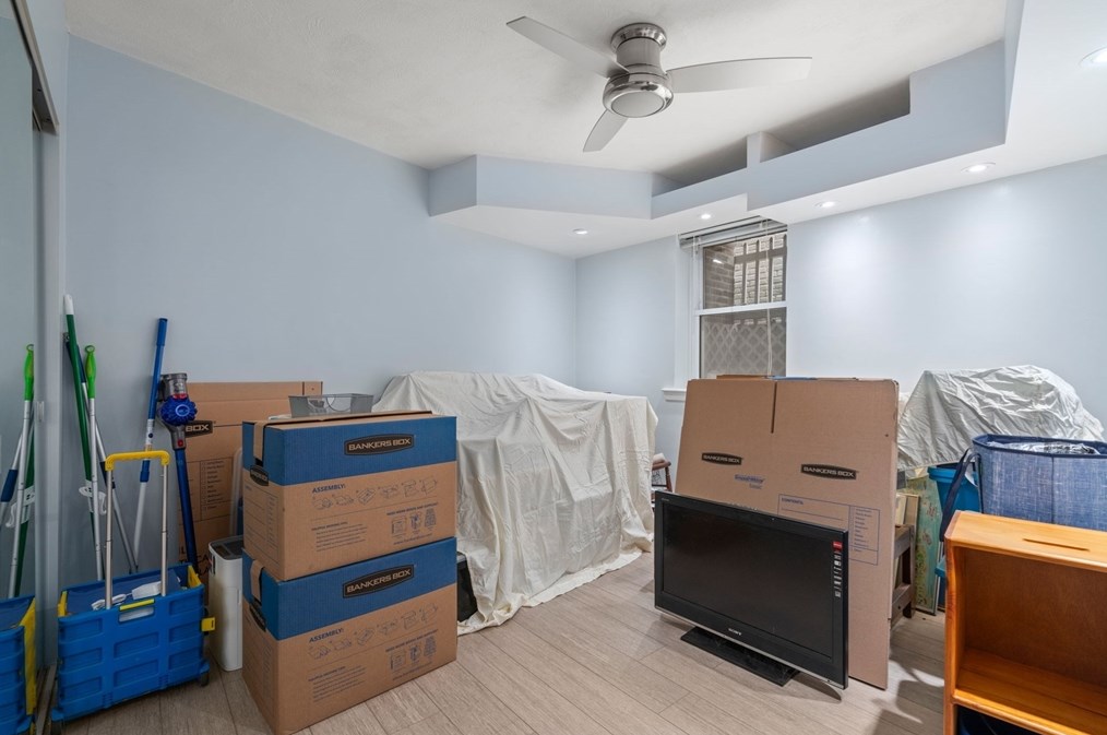 22 James St, Brookline MA  02446-3784 exterior