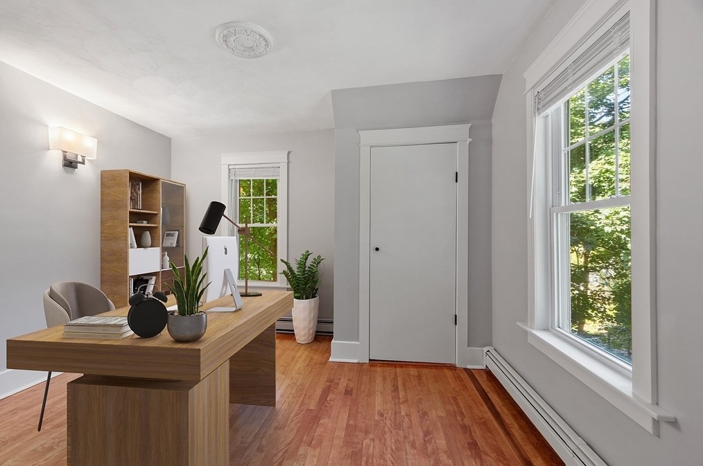 172 Olean St, Worcester MA  01602-4143 exterior