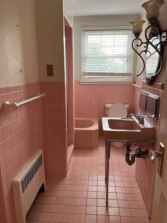 36 Institute Rd, Worcester MA  01609-2740 exterior