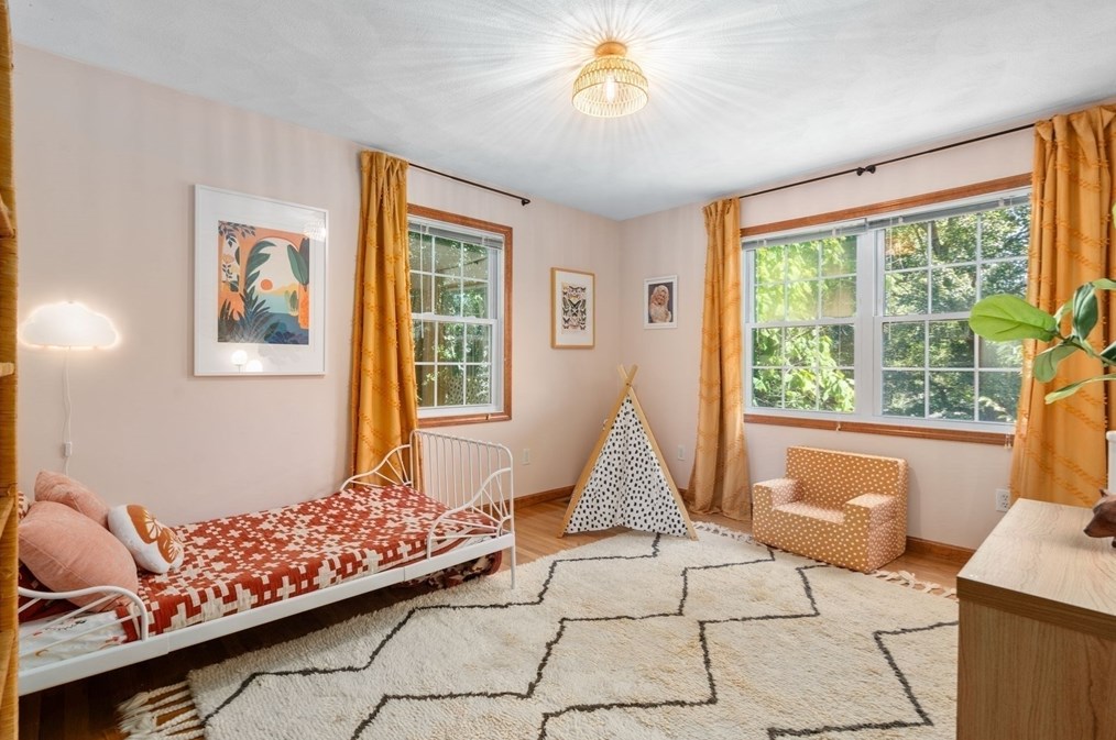 142 Gln St, Malden MA 02148-2415 exterior