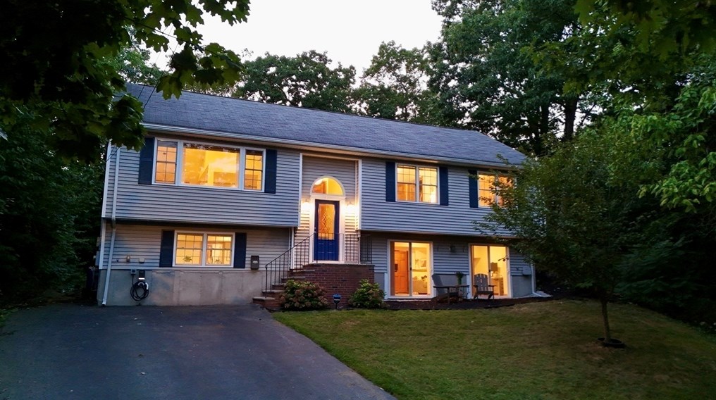 142 Gln St, Malden MA 02148-2415 exterior