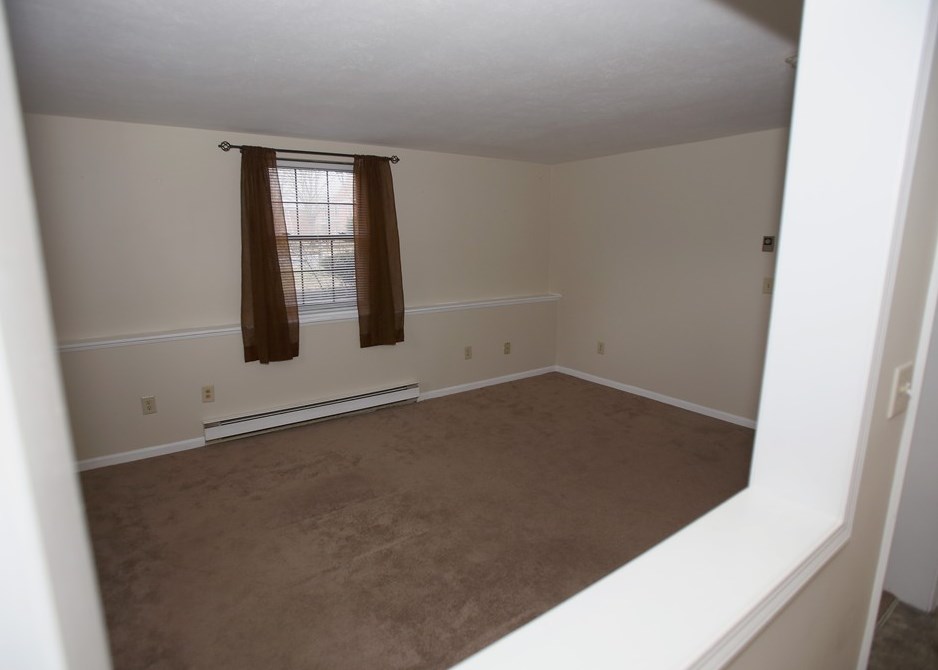 31 Townsend St, Abington MA  02351-1341 exterior