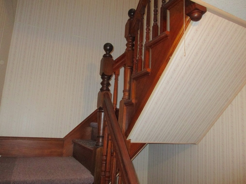 18 Potter St, Dartmouth MA 02748-1806 exterior