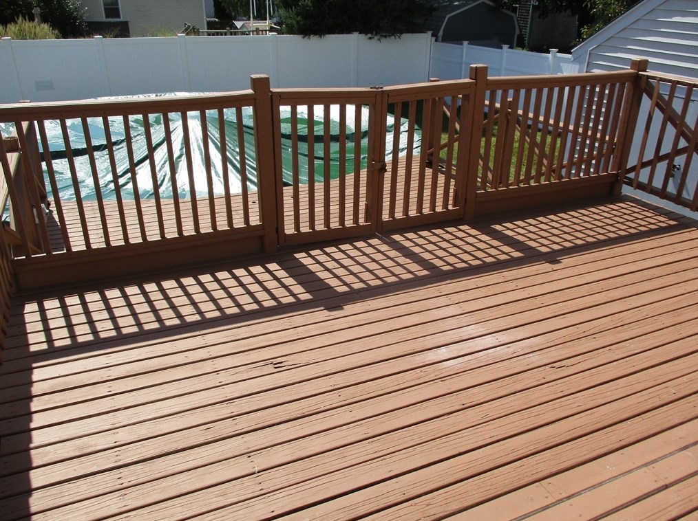 18 Potter St, Dartmouth MA 02748-1806 exterior