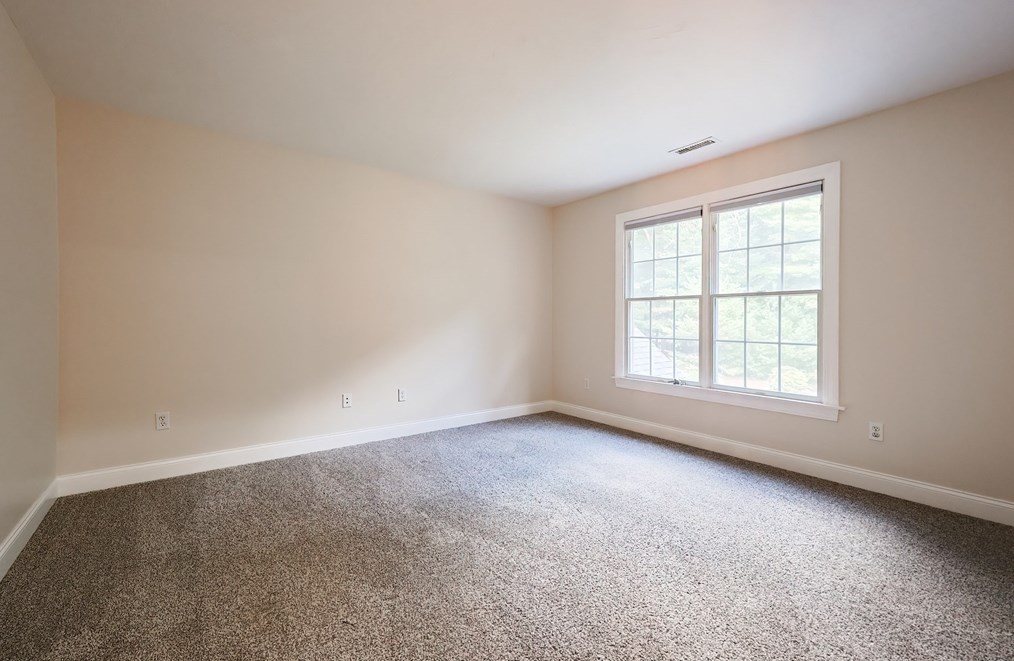 164 Seekonk St, Norfolk MA 02056-1172 exterior