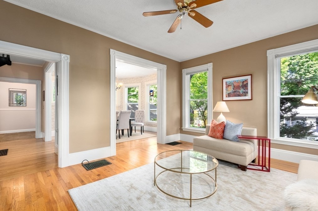 150 Newtonville Ave, Newton MA 02458-1851 exterior