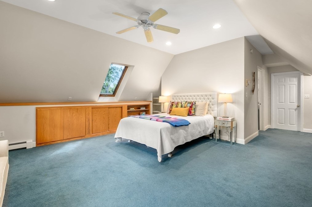 150 Newtonville Ave, Newton MA 02458-1851 exterior