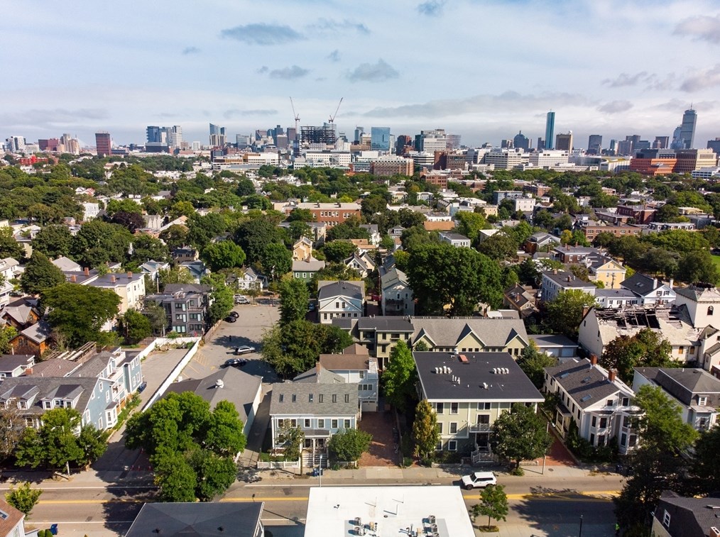 196 Prospect St, Cambridge MA 02139-1218 exterior