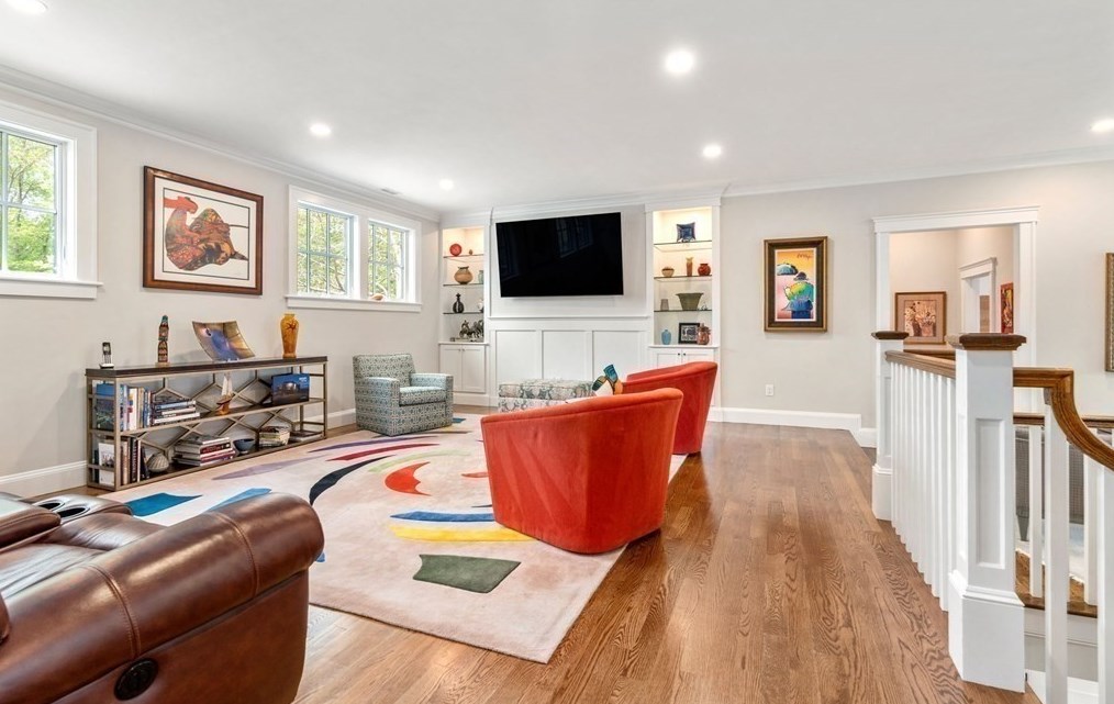 55 Bernard St, Newton MA 02461-1904 exterior