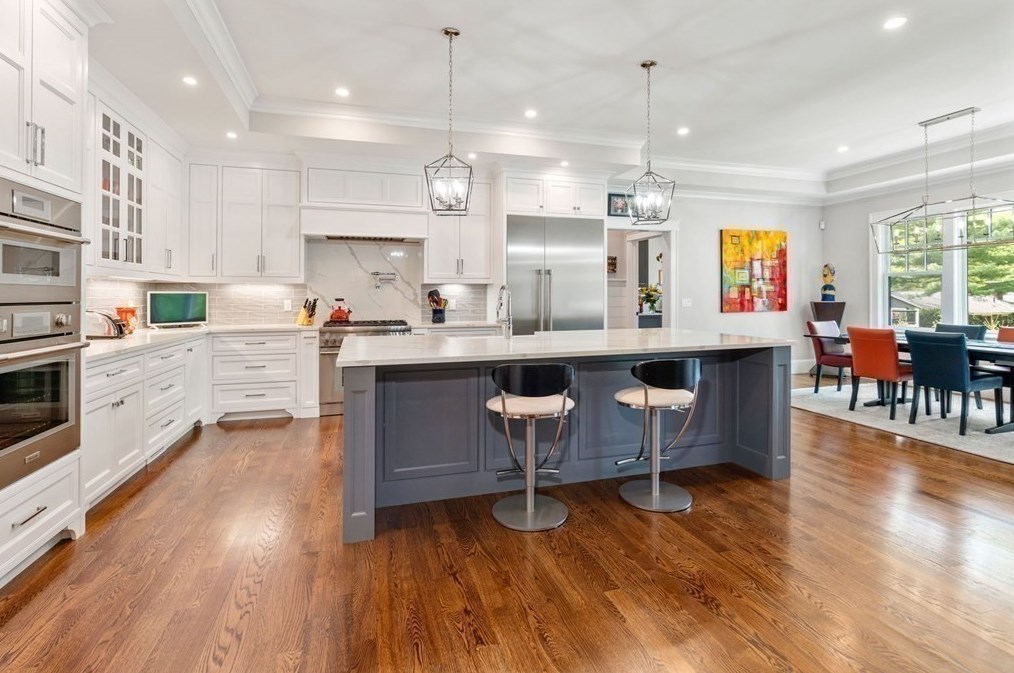 55 Bernard St, Newton MA 02461-1904 exterior