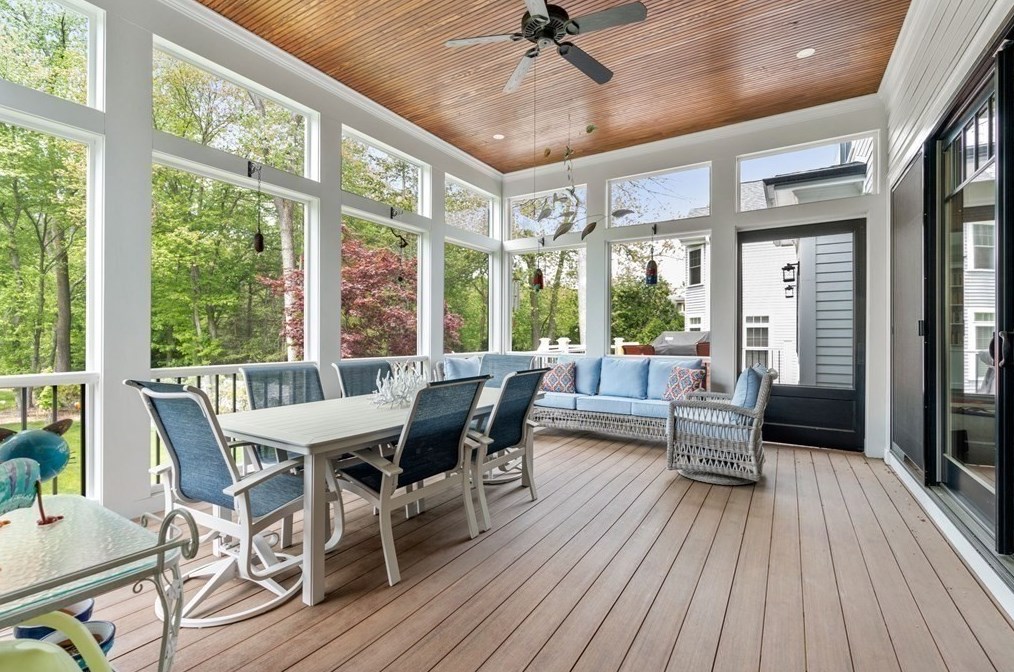 55 Bernard St, Newton MA 02461-1904 exterior