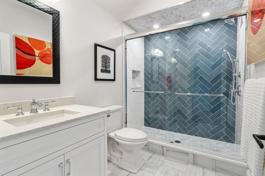 55 Bernard St, Newton MA 02461-1904 exterior