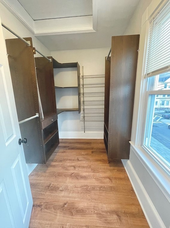 208 Ashley Blvd, New Bedford MA 02746-5703 exterior