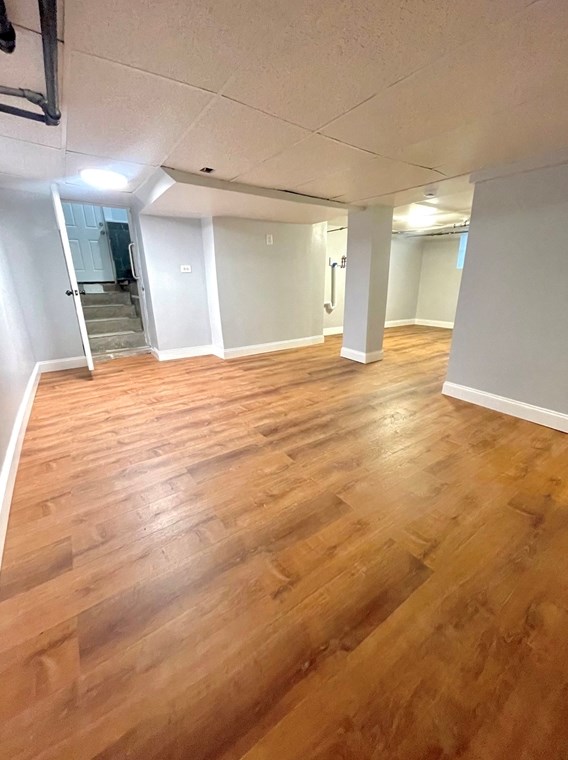 208 Ashley Blvd, New Bedford MA 02746-5703 exterior