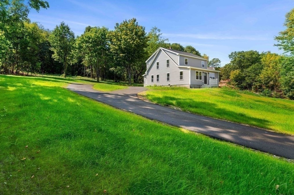 94 Gile St, Haverhill MA  01830-2257 exterior