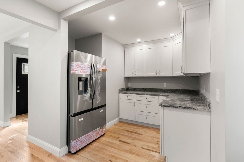 94 Gile St, Haverhill MA  01830-2257 exterior