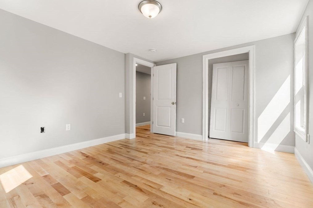 94 Gile St, Haverhill MA  01830-2257 exterior