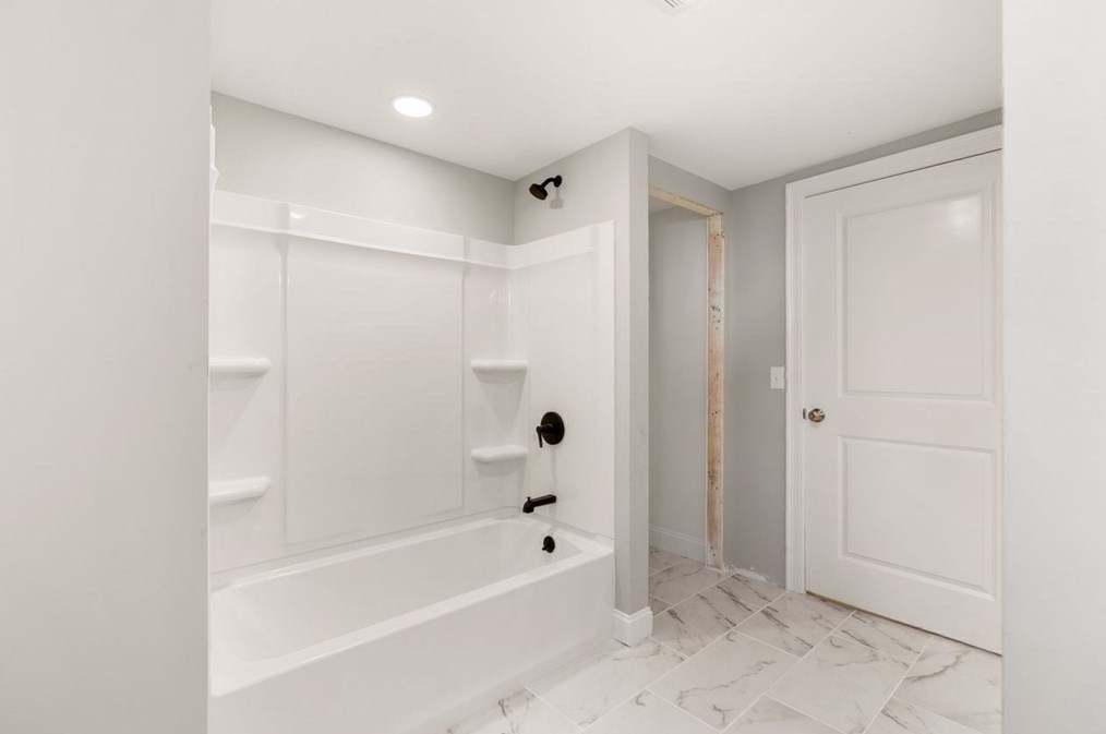 94 Gile St, Haverhill MA  01830-2257 exterior