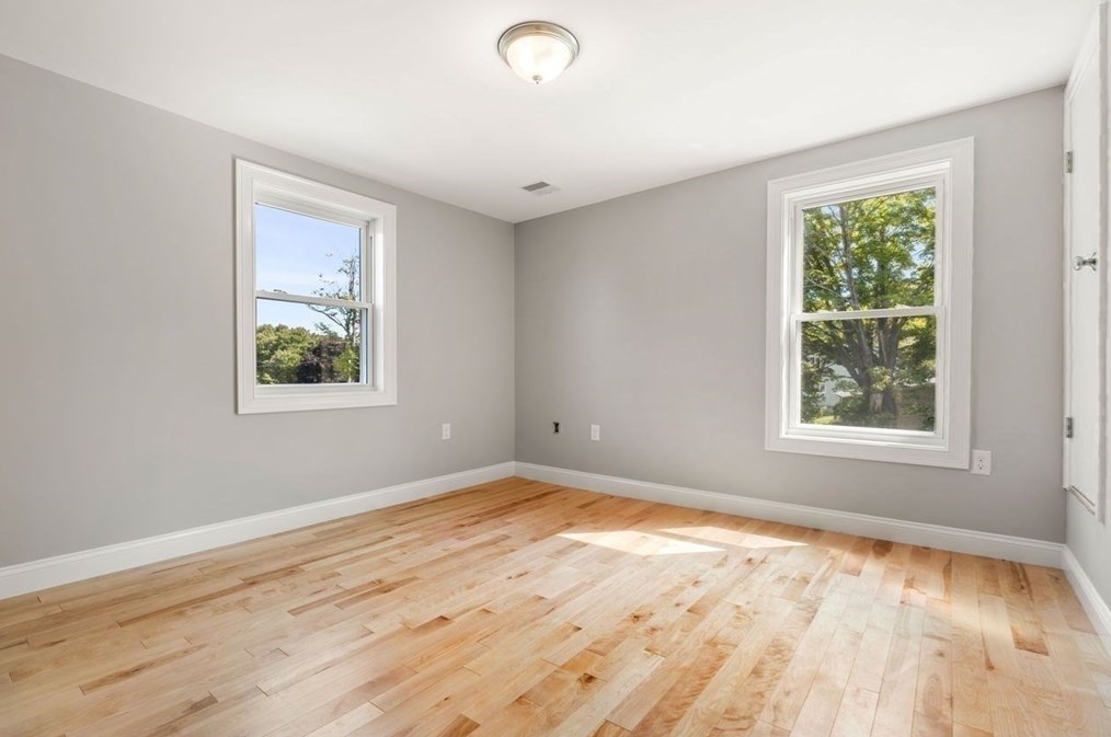 94 Gile St, Haverhill MA  01830-2257 exterior