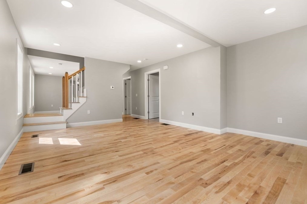 94 Gile St, Haverhill MA  01830-2257 exterior