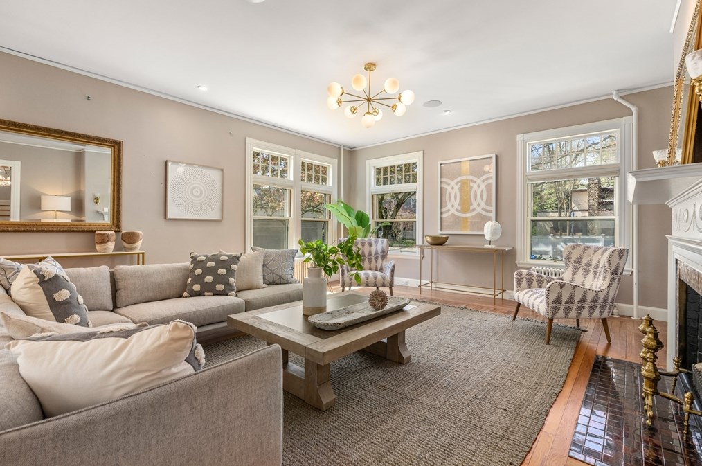 76 Sparks St, Cambridge MA 02138-2216 exterior