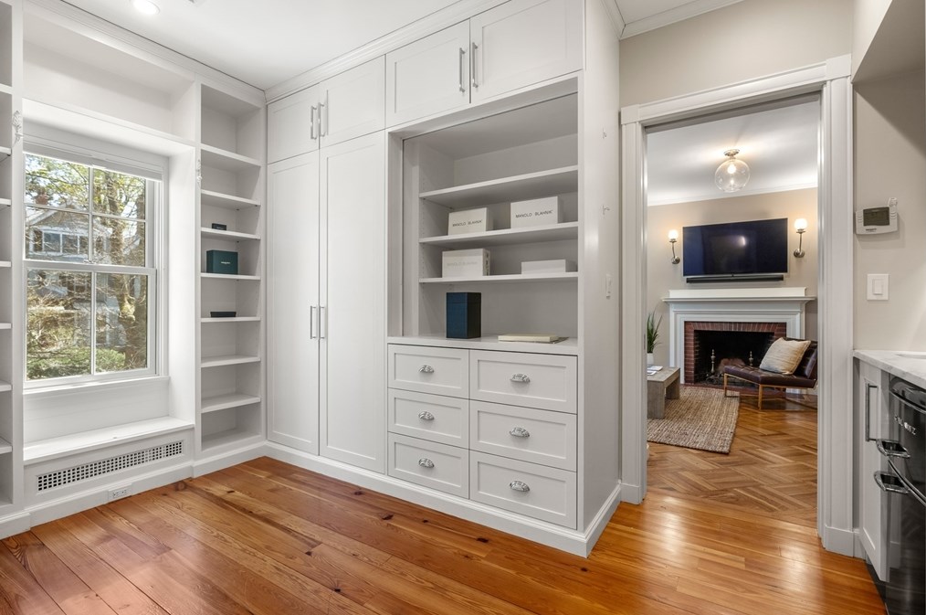 76 Sparks St, Cambridge MA 02138-2216 exterior