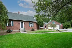 926 Old Turnpike Rd, Oakham, MA 01068 - Photo 5