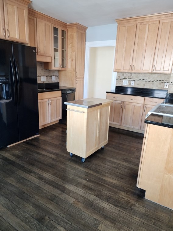 438 Main St #3, Stoneham, MA 02180