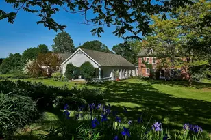 17 East St, Stockbridge, MA 01262 - Photo 1