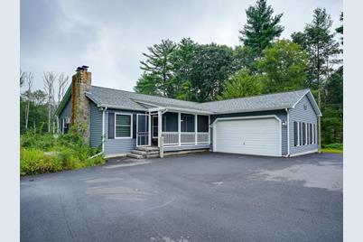 136 South St, Douglas, MA 01516 - Photo 1