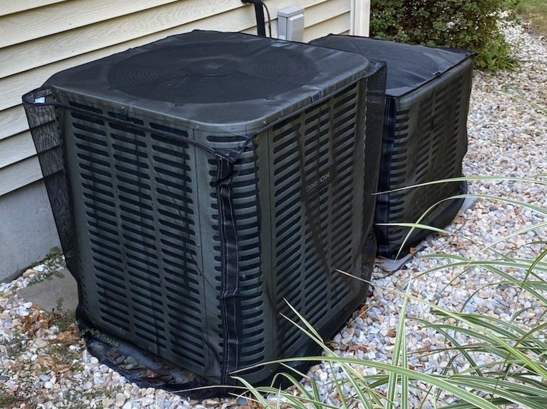 24 Plumbley Rd, Upton MA 01568-1425 exterior