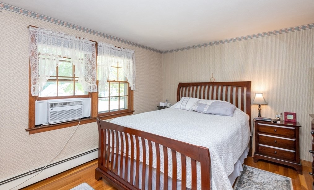 71 Pne St, Danvers MA 01923-1838 exterior