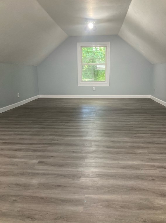 45 Pilgrim Ave, Worcester MA 01604-3057 exterior