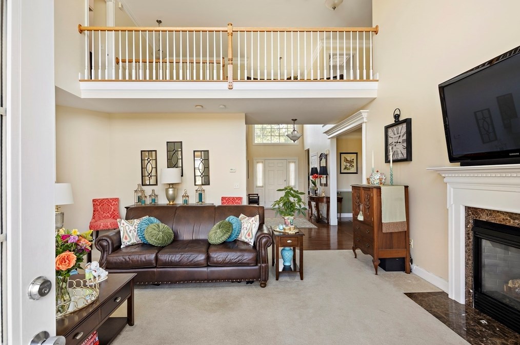 23 Fairways Ln, Methuen MA 01844-2125 exterior