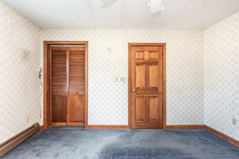 26 Norfolk Ave, Dartmouth MA 02747-3014 exterior