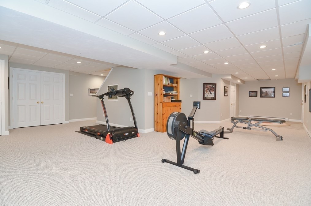 1381 St, Wrentham MA  02093-2516 exterior