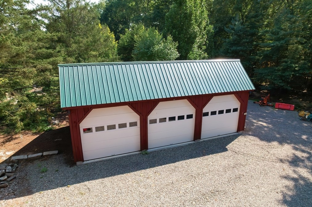 1381 St, Wrentham MA  02093-2516 exterior