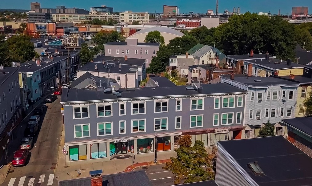 545 Cambridge St, Cambridge MA  02141-1105 exterior