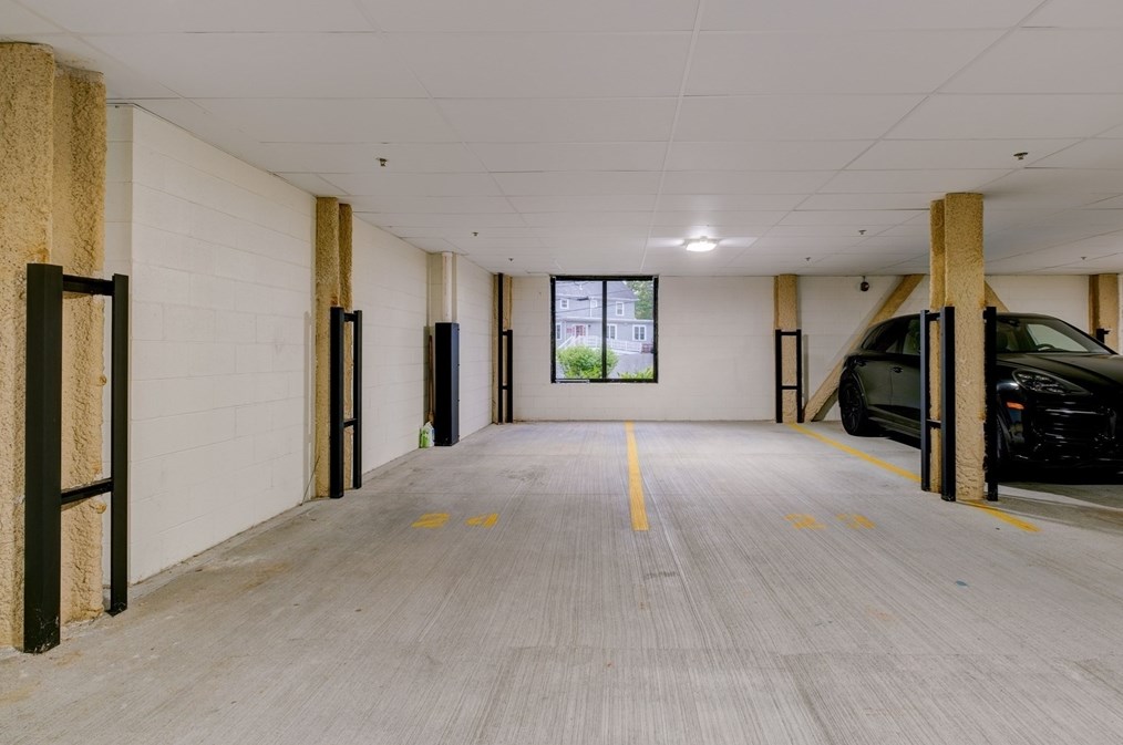 131 Eliot St, Milton MA 02186-2230 exterior