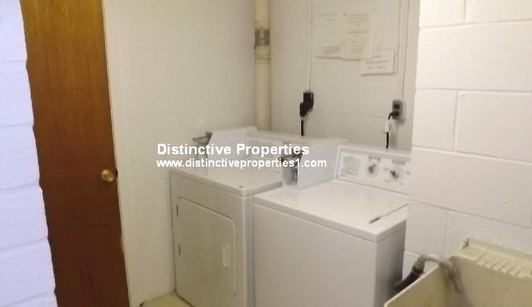 382 Massachusetts Ave, Arlington MA 02474-6717 exterior