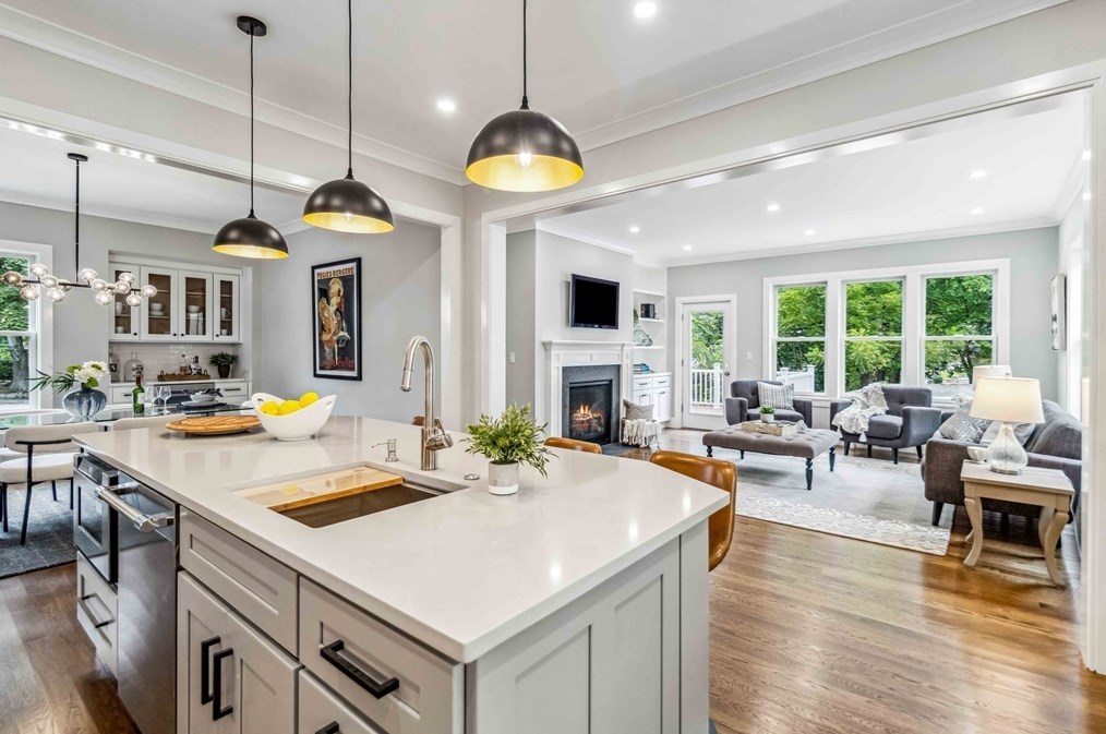 281 Ward St, Newton MA 02459-1213 exterior