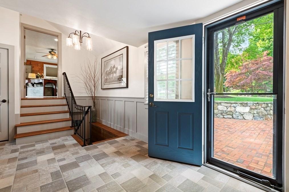 91 Norfolk St, Holliston MA 01746-2338 exterior