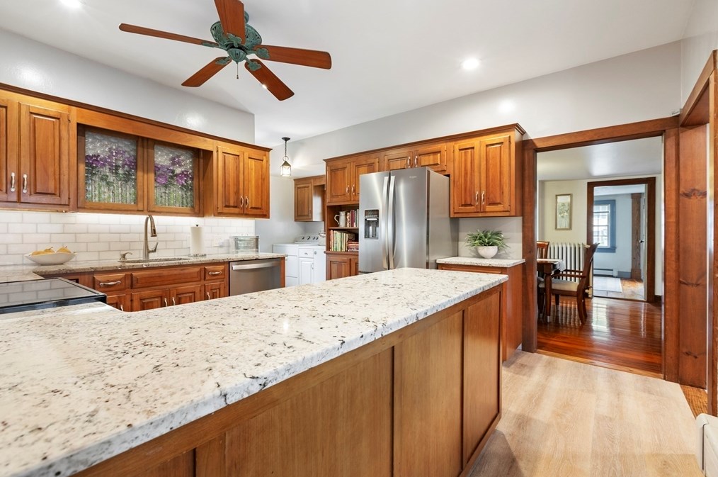 91 Norfolk St, Holliston MA 01746-2338 exterior