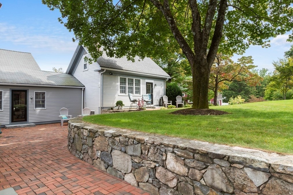 91 Norfolk St, Holliston MA 01746-2338 exterior