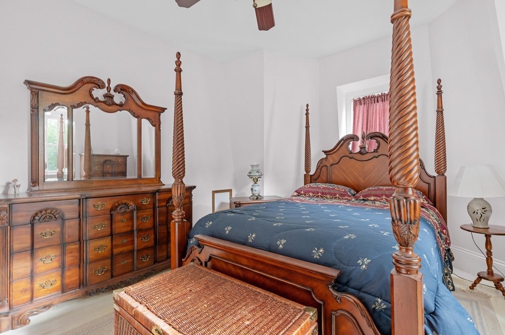 120 Haverhill St, Lawrence MA 01841-2817 exterior