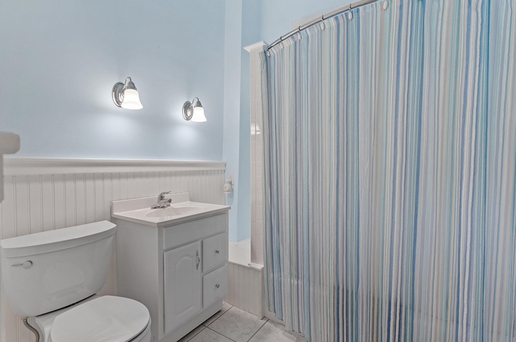 120 Haverhill St, Lawrence MA 01841-2817 exterior